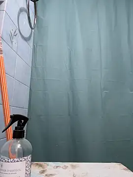 Snapshot of Rogerpere chatting on 14, 10, 2025 Rogerpere online show from 14, 10, 2025