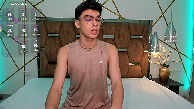 Gerony  online show from 5, 2, 2025