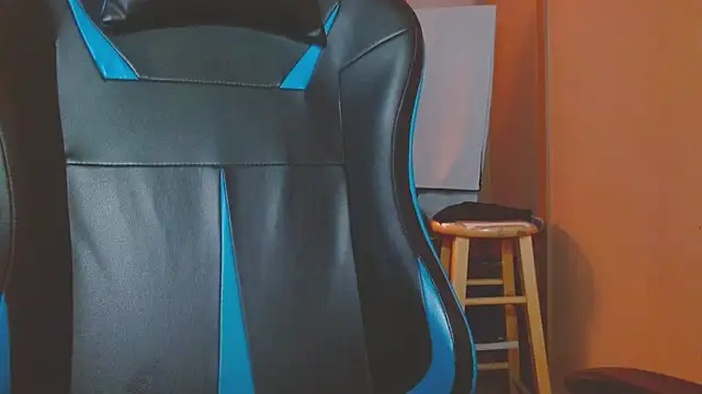 cosmicjones online show from 13, 2, 2025