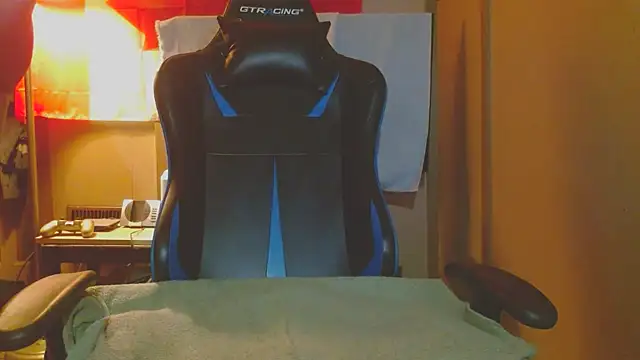 cosmicjones online show from 18, 2, 2025