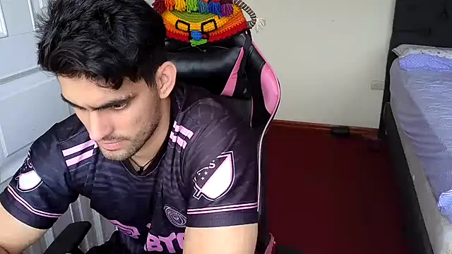 Jackyrose online show from 15, 3, 2025