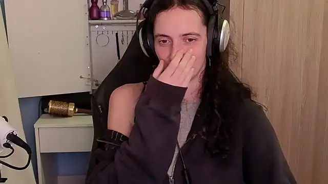 Snapshot of MemiKouki chatting on 2, 2, 2026 MemiKouki online show from 2, 2, 2026