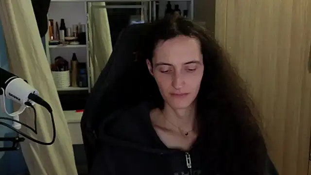 Snapshot of MemiKouki chatting on 12, 2, 2026 MemiKouki online show from 12, 2, 2026