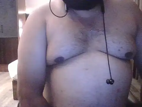 Hunk-Hand6 online show from 9, 10, 2025