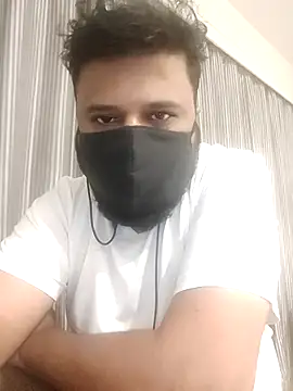 Hunk-Hand6 online show from 27, 4, 2026