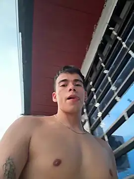 Snapshot of its_liam18 chatting on 9, 3, 2025 its liam18 online show from 9, 3, 2025