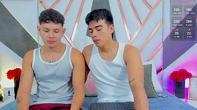 Snapshot of its_liam18 chatting on 22, 12, 2025 its liam18 online show from 22, 12, 2025