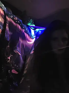 Avaivory online show from 8, 11, 2025