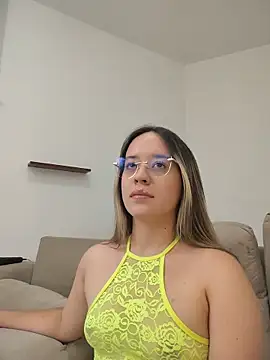 Snapshot of Dani_javi chatting on 28, 5, 2026 Dani javi online show from 28, 5, 2026