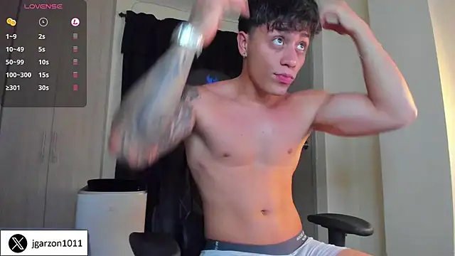 Snapshot of _joansoto chatting on 4, 12, 2024 joansoto online show from 4, 12, 2024