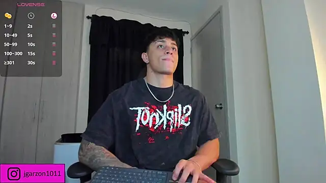 Snapshot of _joansoto chatting on 18, 12, 2024 joansoto online show from 18, 12, 2024