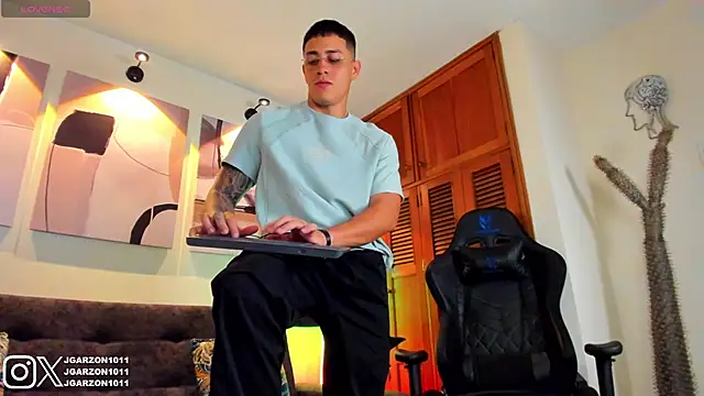  joansoto online show from 18, 2, 2026