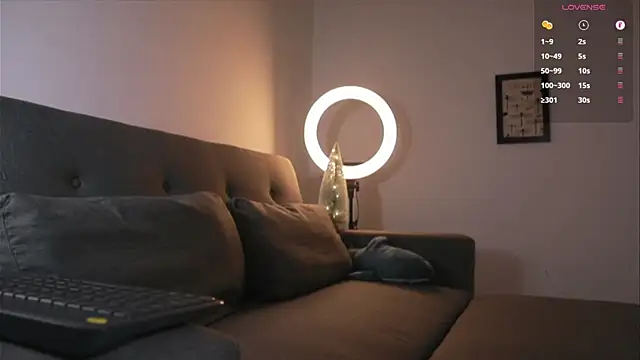 Snapshot of niico_18 chatting on 14, 11, 2025 niico 18 online show from 14, 11, 2025