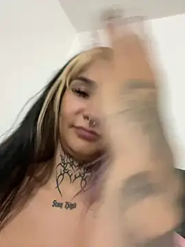 Snapshot of party-naugthysex chatting on 16, 3, 2025 party-naugthysex online show from 16, 3, 2025