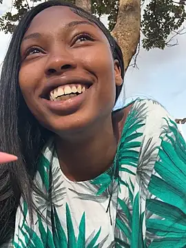 Snapshot of NASTY_BOBO chatting on 19, 11, 2025 NASTY BOBO online show from 19, 11, 2025