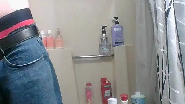 Snapshot of jaxx12369 chatting on 21, 11, 2025 jaxx12369 online show from 21, 11, 2025