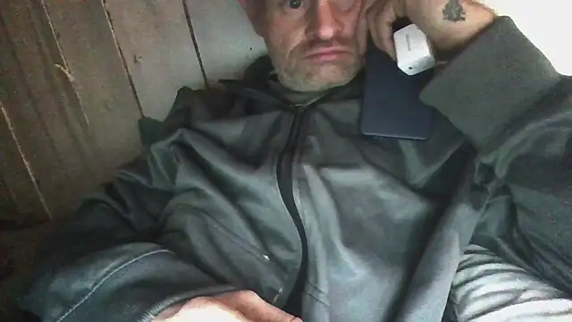 Snapshot of jaxx12369 chatting on 27, 11, 2025 jaxx12369 online show from 27, 11, 2025