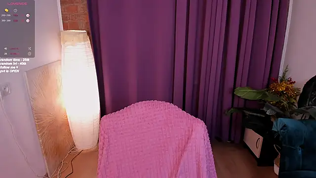 Snapshot of selina_coy chatting on 26, 1, 2025 selina coy online show from 26, 1, 2025