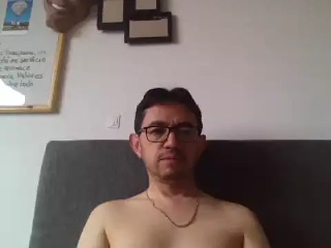 Snapshot of Diptongo chatting on 26, 2, 2025 Diptongo online show from 26, 2, 2025