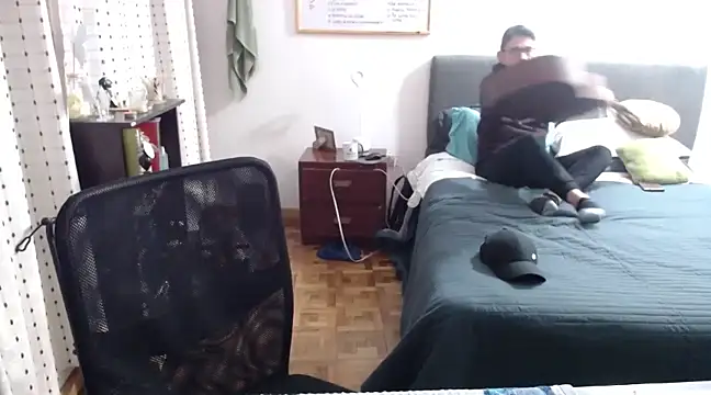 Snapshot of Diptongo chatting on 17, 3, 2025 Diptongo online show from 17, 3, 2025