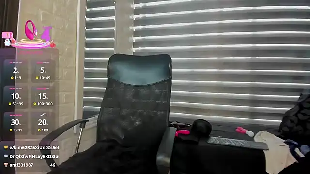 Snapshot of charlotte__G chatting on 20, 3, 2025 charlotte G online show from 20, 3, 2025