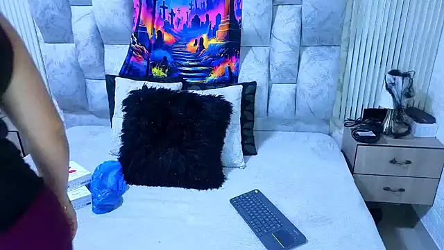 Snapshot of charlotte__G chatting on 18, 10, 2025 charlotte G online show from 18, 10, 2025