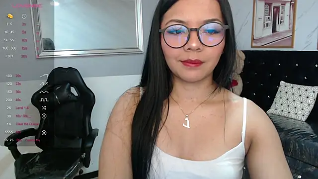 Snapshot of liz_25b chatting on 21, 2, 2025 liz 25b online show from 21, 2, 2025