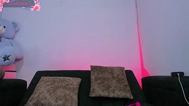 Snapshot of liz_25b chatting on 25, 2, 2026 liz 25b online show from 25, 2, 2026