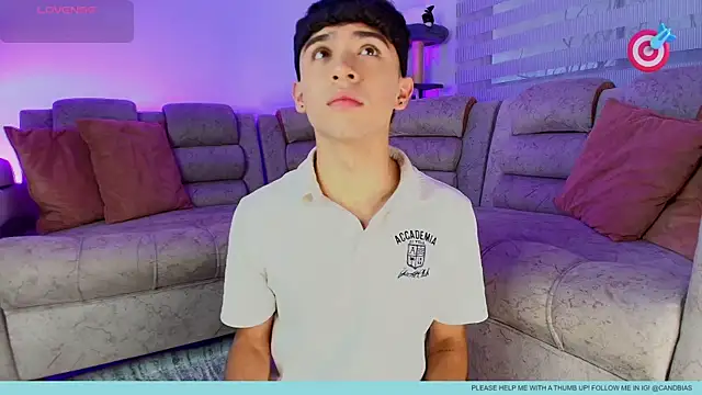 Snapshot of Niico_Cruz chatting on 26, 10, 2025 Niico Cruz online show from 26, 10, 2025