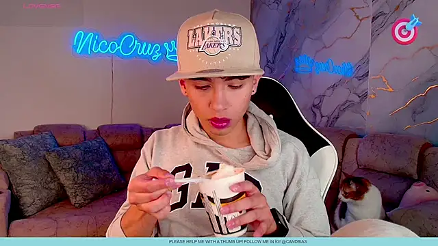 Niico Cruz online show from 28, 2, 2026