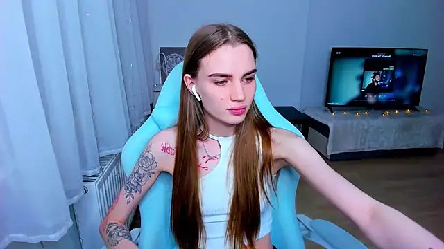 StellaLawless online show from 18, 1, 2025