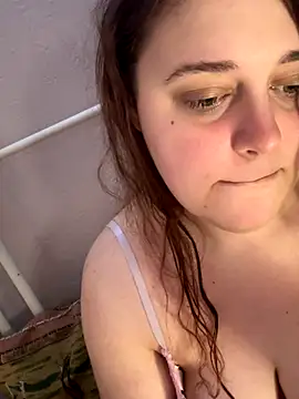 Snapshot of Vikkancs_X chatting on 16, 11, 2025 Vikkancs X online show from 16, 11, 2025