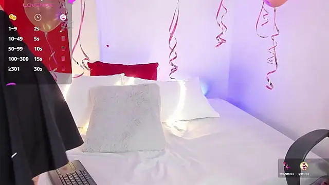 Snapshot of MarilynSmIith chatting on 10, 12, 2024 MarilynSmIith online show from 10, 12, 2024