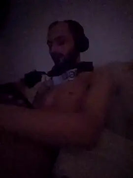 Snapshot of denisxlRo chatting on 22, 2, 2025 denisxlRo online show from 22, 2, 2025