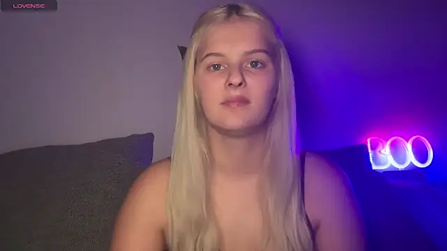 Allylove03 online show from 16, 12, 2025