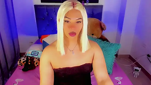 Snapshot of Zakura_hot1 chatting on 29, 11, 2025 Zakura hot1 online show from 29, 11, 2025