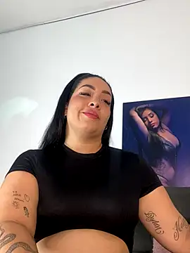 Snapshot of Sheeryl__ chatting on 24, 9, 2025 Sheeryl online show from 24, 9, 2025