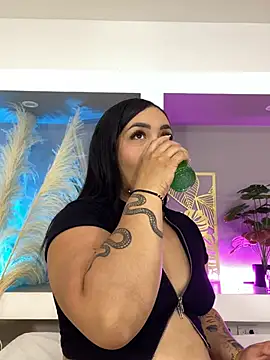 Snapshot of Sheeryl__ chatting on 1, 3, 2026 Sheeryl online show from 1, 3, 2026