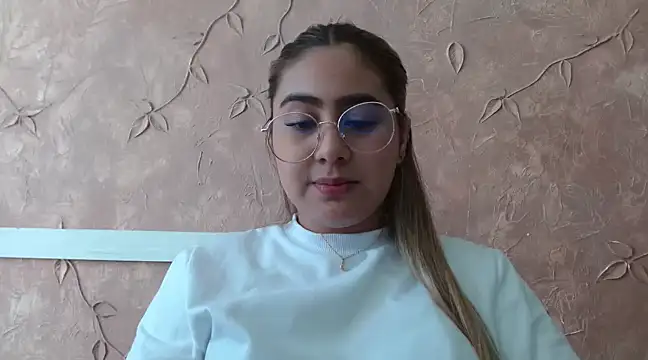 Snapshot of Miabonnett_ chatting on 23, 1, 2025 Miabonnett online show from 23, 1, 2025