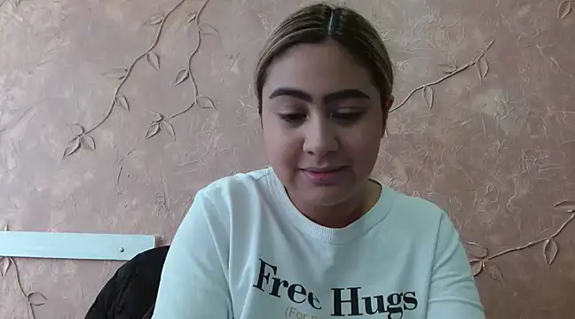 Snapshot of Miabonnett_ chatting on 3, 2, 2025 Miabonnett online show from 3, 2, 2025