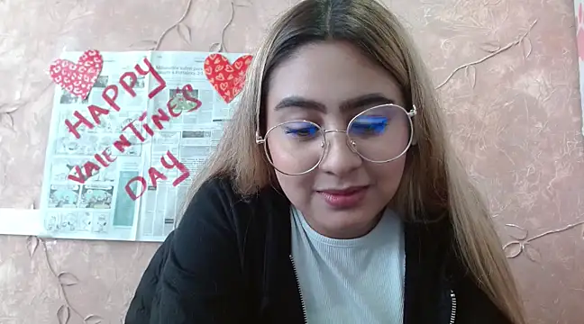 Snapshot of Miabonnett_ chatting on 14, 2, 2025 Miabonnett online show from 14, 2, 2025