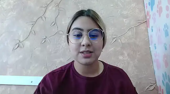 Snapshot of Miabonnett_ chatting on 28, 2, 2025 Miabonnett online show from 28, 2, 2025