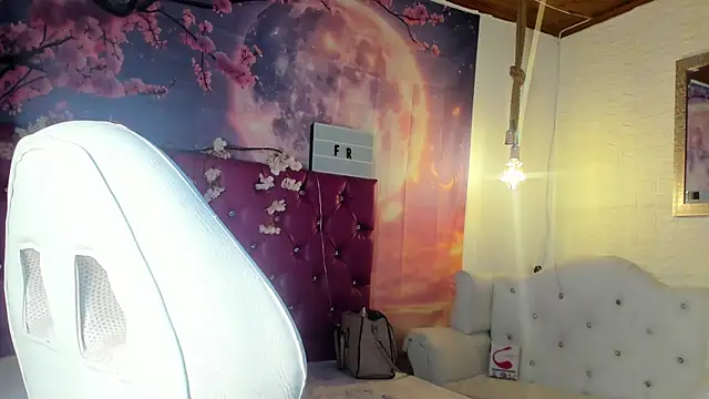 emma oxford online show from 1, 3, 2025