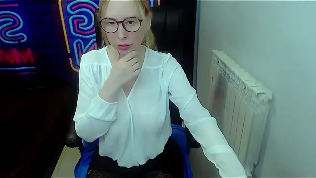 Snapshot of kerakiss877 chatting on 19, 2, 2025 kerakiss877 online show from 19, 2, 2025