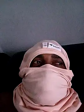 Snapshot of Beto0815 chatting on 7, 2, 2026 Beto0815 online show from 7, 2, 2026