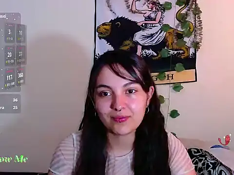 Snapshot of sweetiee_mary chatting on 12, 10, 2025 sweetiee mary online show from 12, 10, 2025