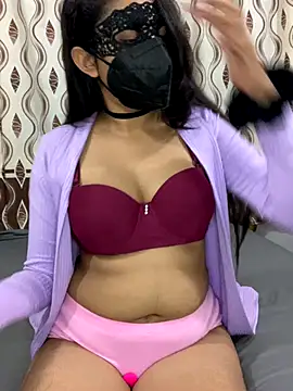 Snapshot of little_shadow chatting on 30, 11, 2025 little shadow online show from 30, 11, 2025