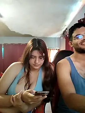 Snapshot of Carandrew chatting on 2, 11, 2025 Carandrew online show from 2, 11, 2025