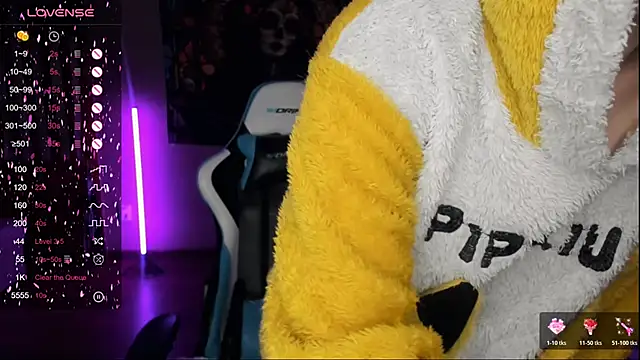 Snapshot of Project_hisoka chatting on 5, 11, 2025 Project hisoka online show from 5, 11, 2025