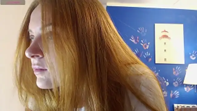 Snapshot of MILA_HARRIS chatting on 19, 12, 2025 MILA HARRIS online show from 19, 12, 2025